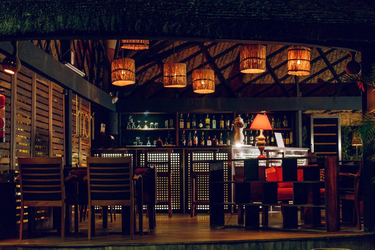 Hotel Sancta Maria Ломе Екстериор снимка